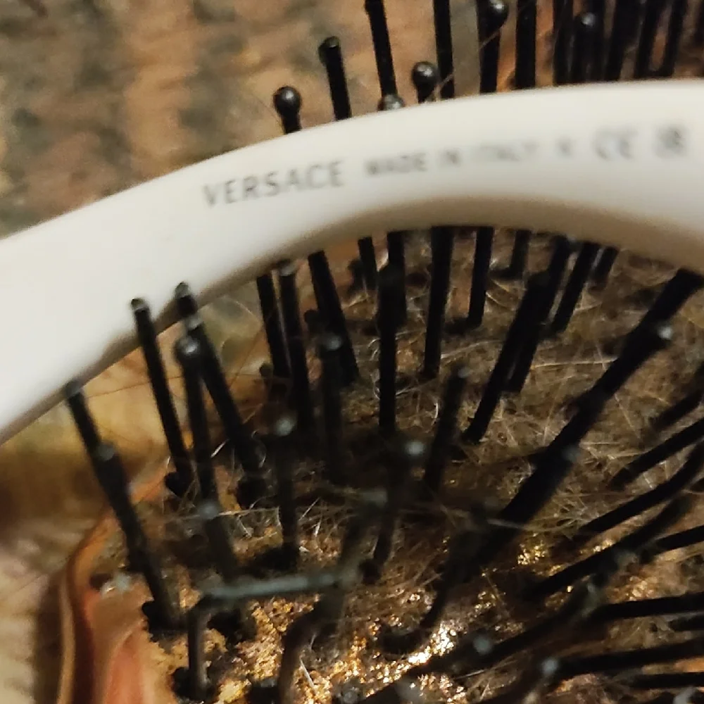 White Wearable Smart Glasses